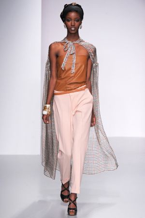 Daks Spring 2014 RTW Collection